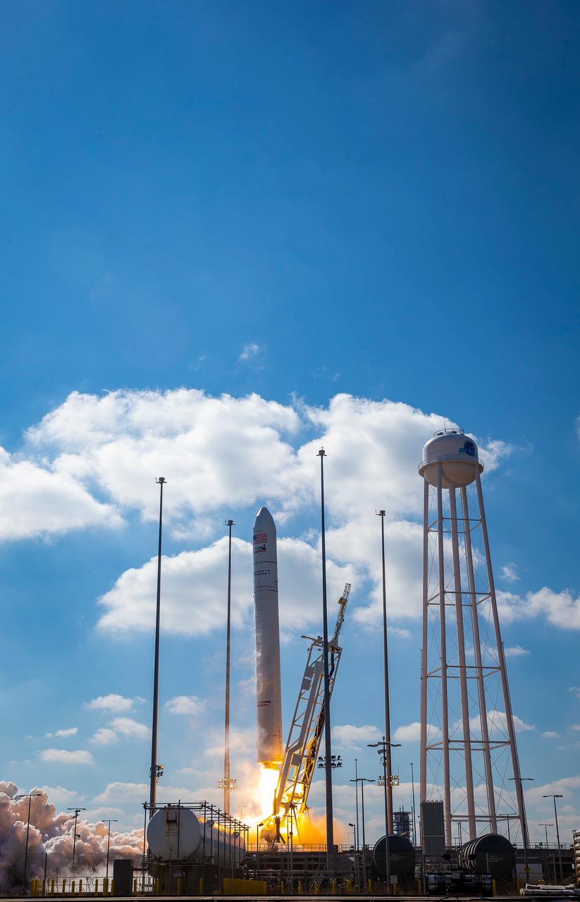 The Northrop Grumman Antares rocket, with Cygnus resupply spacecraft aboard, launches from Pad-0A, Saturday, Feb. 20, 2021, at NASA's Wallops Flight Facility in Virginia. Northrop Grumman's 15th contracted cargo resupply mission for NASA to the International Space Station will deliver about 8,000 pounds of science and research, crew supplies, and vehicle hardware to the orbital laboratory and its crew.   Photo Credit: NASA's Wallops Flight Facility/Patrick Black
